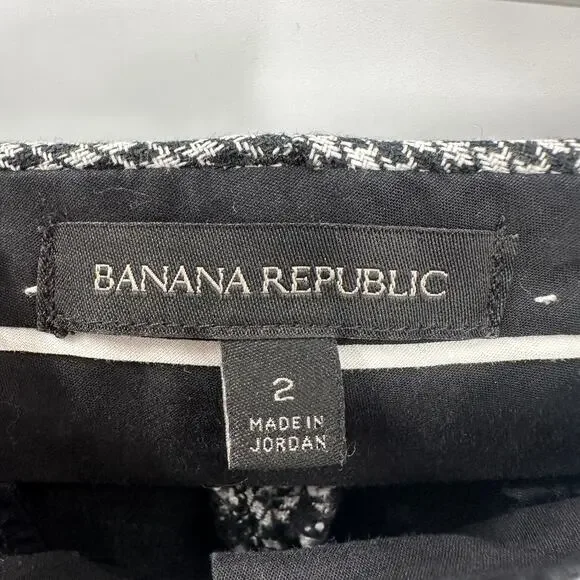 BANANA REPUBLIC Black White Houndstooth Print Sloan Pant // 2 - Picture 6 of 9